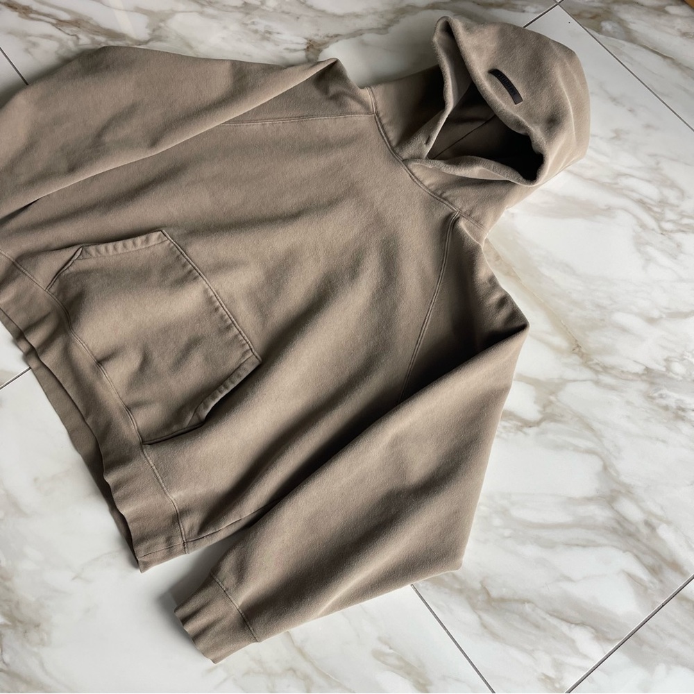 Fear of God Essentials Taupe Pullover Hoodie Size Mens XL - Picture 2 of 13